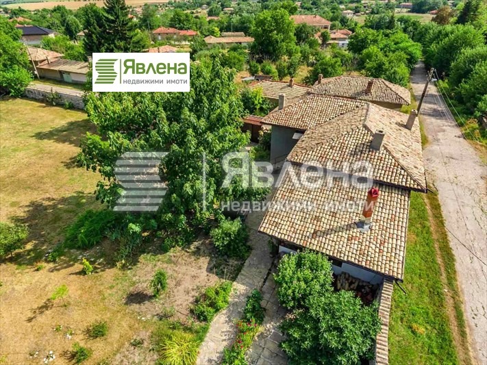 Продава  Къща област Търговище , с. Буховци , 1140 кв.м | 14689011 - изображение [2]