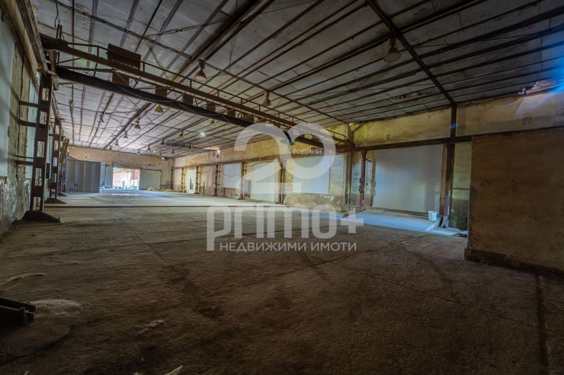 Na prodej  Úložný prostor oblast Veliko Tarnovo , Balvan , 1000 m2 | 17131391 - obraz [10]