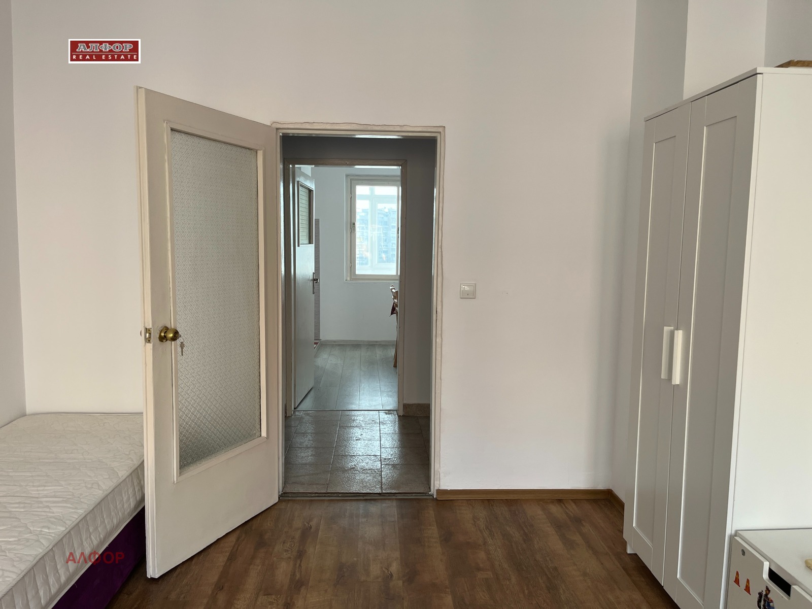 Продава 4-СТАЕН, гр. Варна, Автогара, снимка 7 - Апартаменти - 53688782