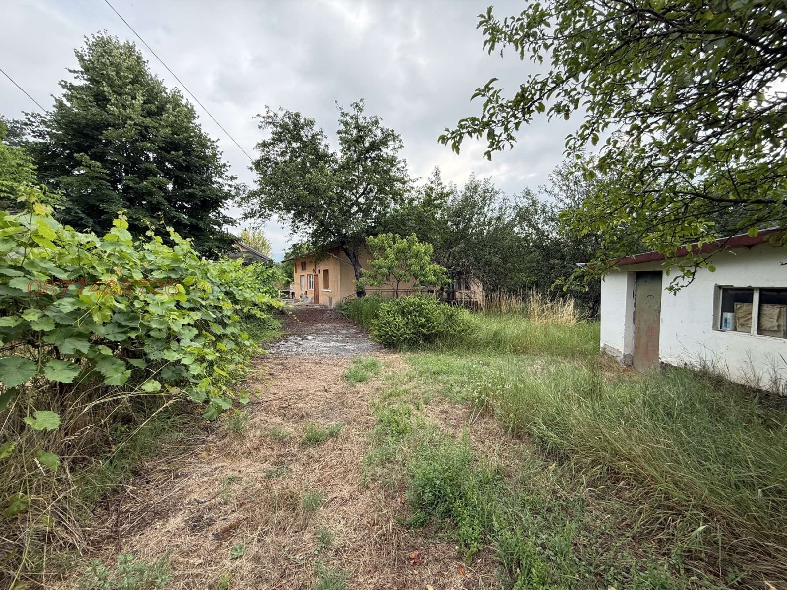 Продава КЪЩА, гр. Годеч, област София област, снимка 2 - Къщи - 56485946