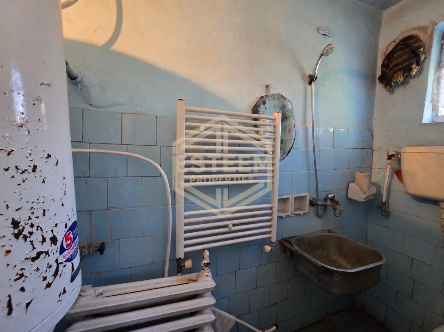 Продава КЪЩА, гр. Русе, Средна кула, снимка 15 - Къщи - 56739477