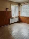 Продава КЪЩА, област София, гр. Костинброд • 135000 € • 61117465 — Holmes.bg