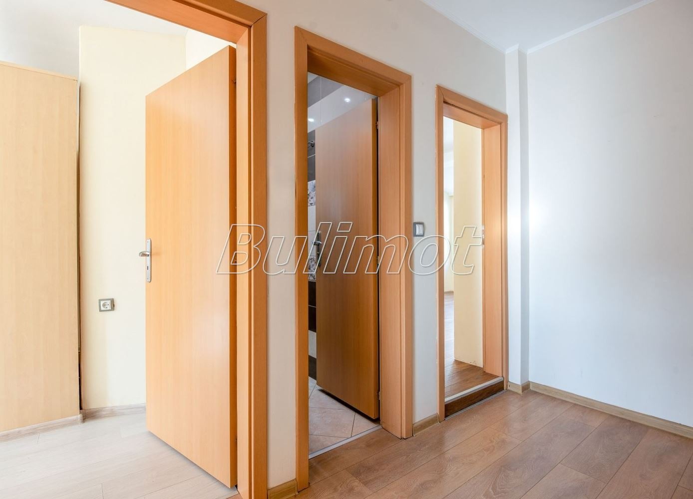 ������� 3-����� | Imot.bg � ����������� 8