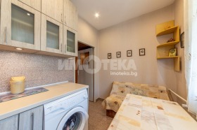 1 Schlafzimmer Mladost 1, Warna