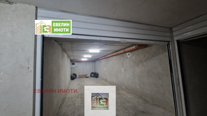 En venta  Cochera Ruse , Druzhba 3 , 40 metros cuadrados | 10231307 - imagen [2]