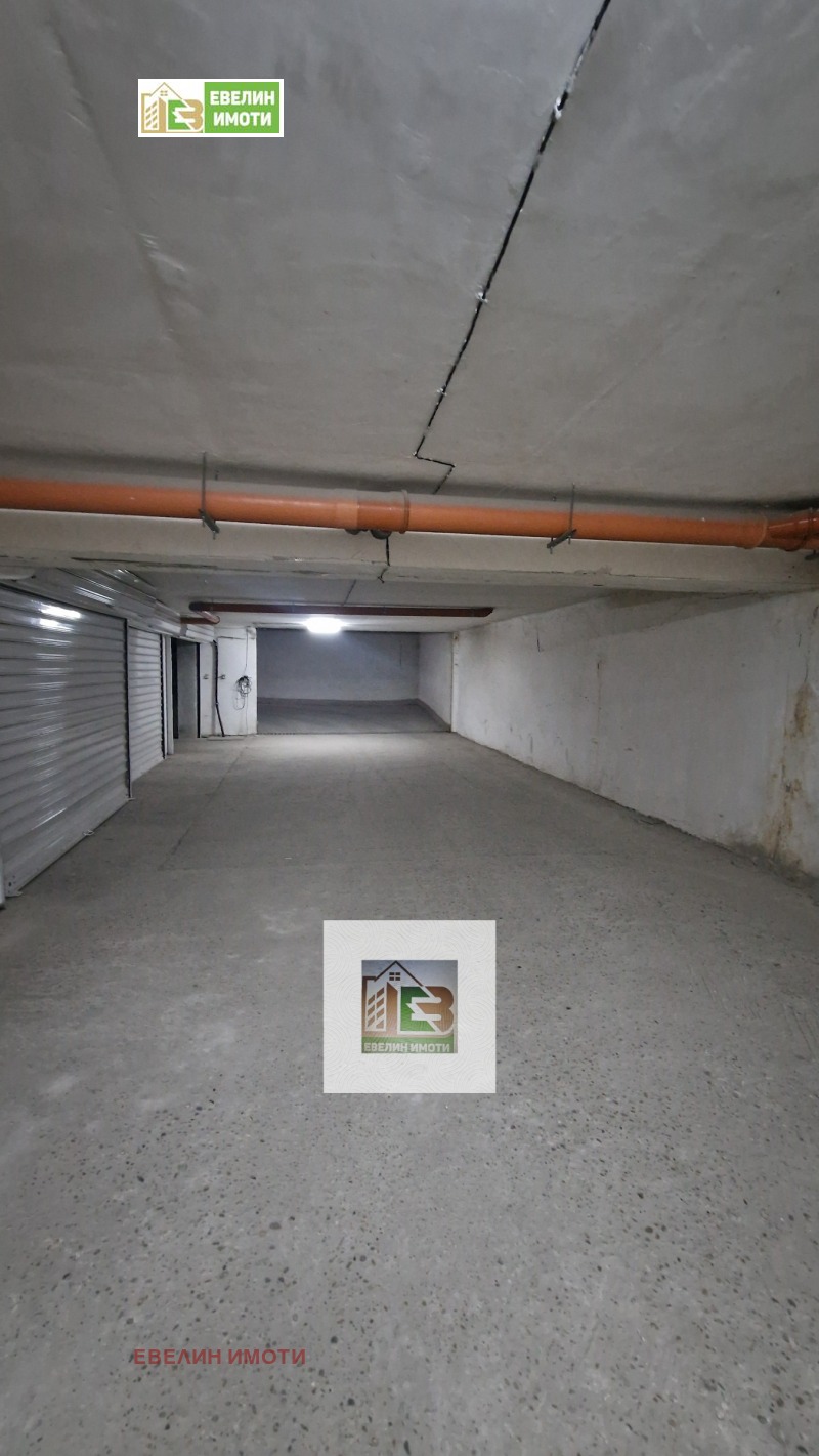 En venta  Cochera Ruse , Druzhba 3 , 40 metros cuadrados | 10231307 - imagen [4]