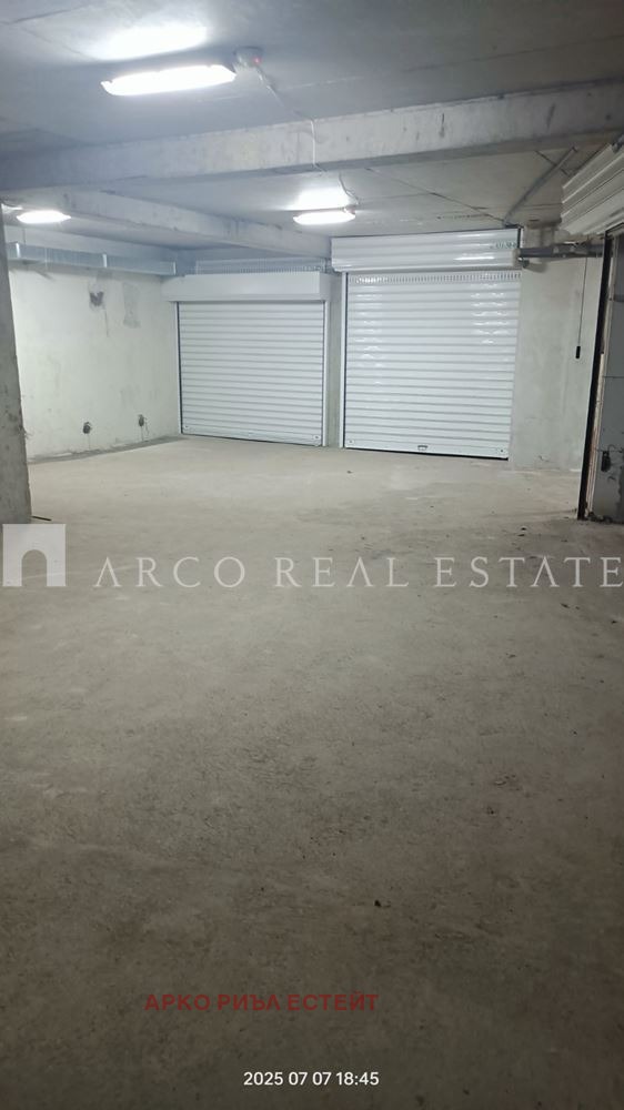 Продава ГАРАЖ, ПАРКОМЯСТО, гр. София, Редута, снимка 3 - Гаражи и паркоместа - 53387875