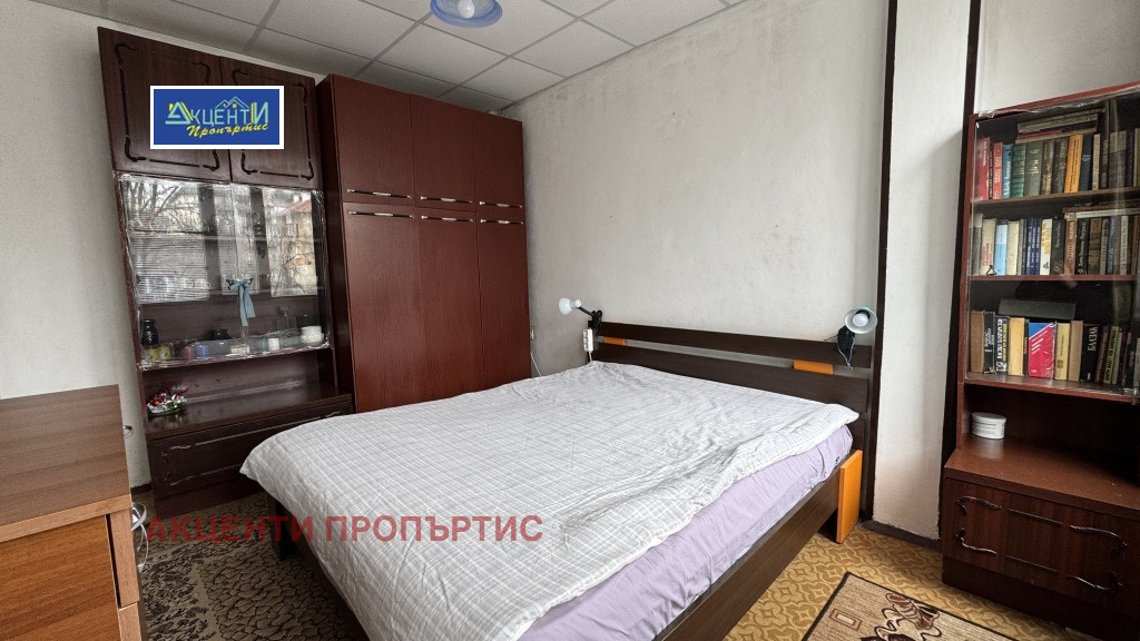 Продава 3-СТАЕН, гр. Велико Търново, Център, снимка 11 - Апартаменти - 54638187
