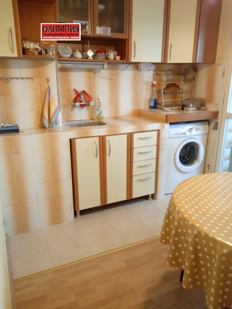 Te koop  Studio Pleven , Druzjba 2 , 40 m² | 78915463