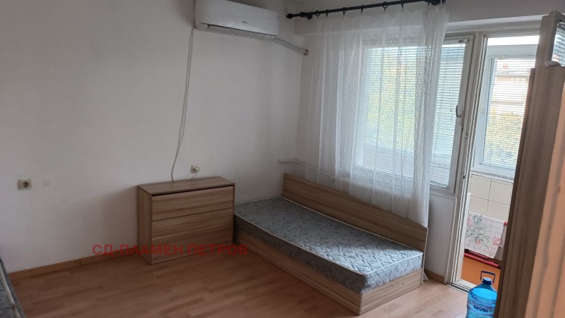 Продава  1-стаен град Шумен , Тракия , 36 кв.м | 60091699 - изображение [2]
