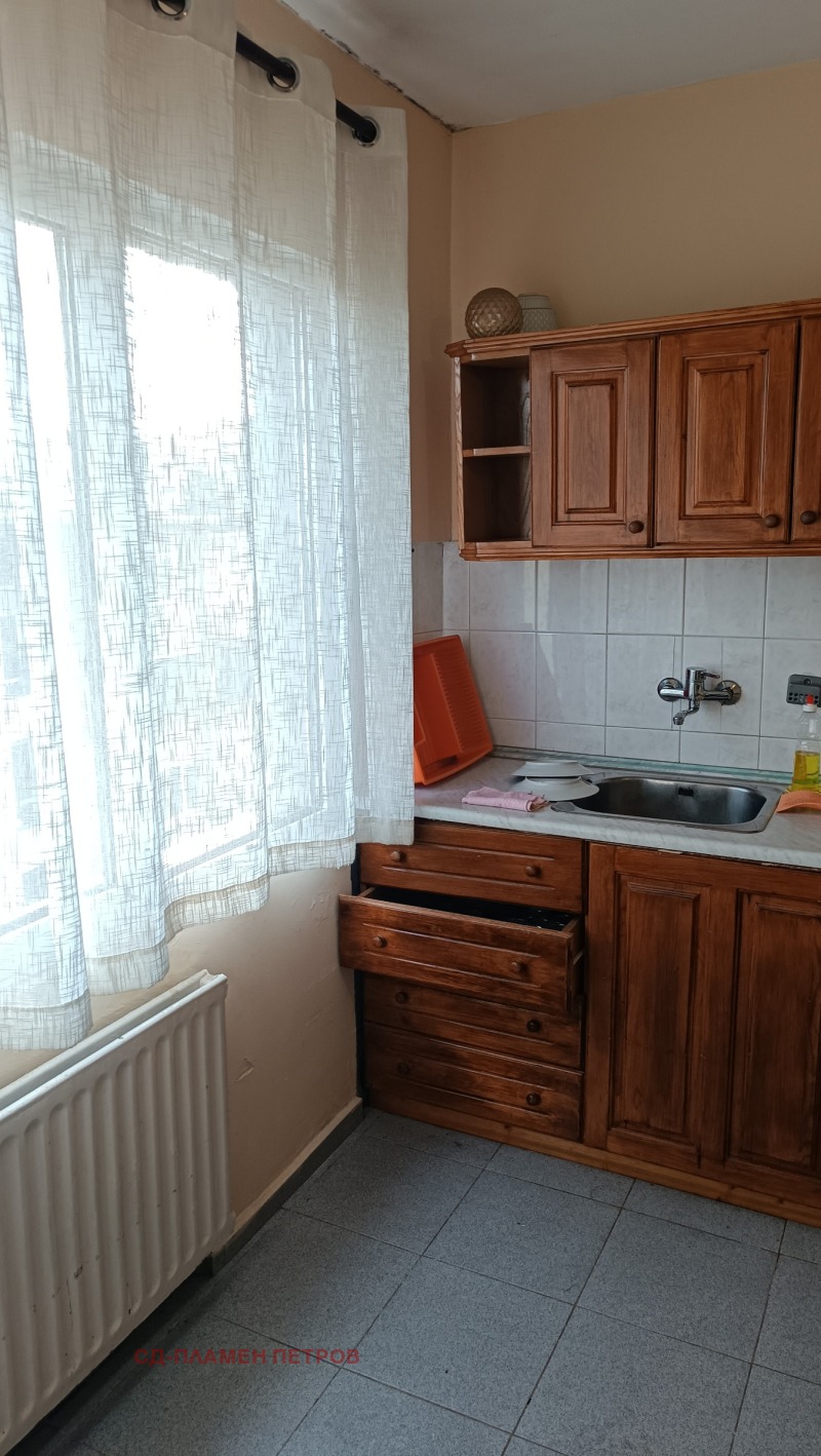 Продава  1-стаен град Шумен , Тракия , 36 кв.м | 60091699 - изображение [9]