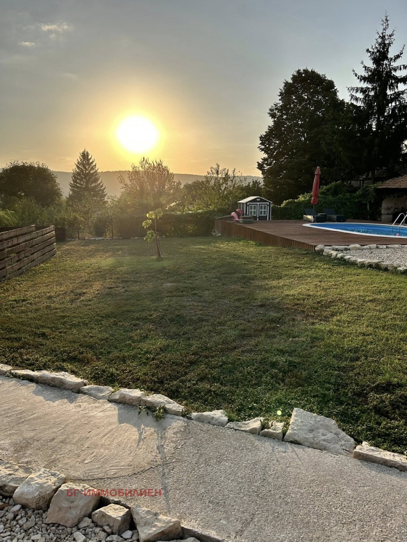 Продава КЪЩА, с. Садина, област Търговище, снимка 14 - Къщи - 53200767