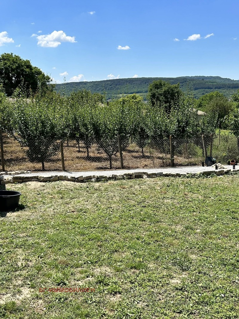 Продава КЪЩА, с. Садина, област Търговище, снимка 11 - Къщи - 53200767