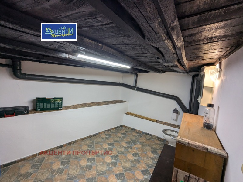 Продава КЪЩА, с. Тодювци, област Велико Търново, снимка 12 - Къщи - 53534155