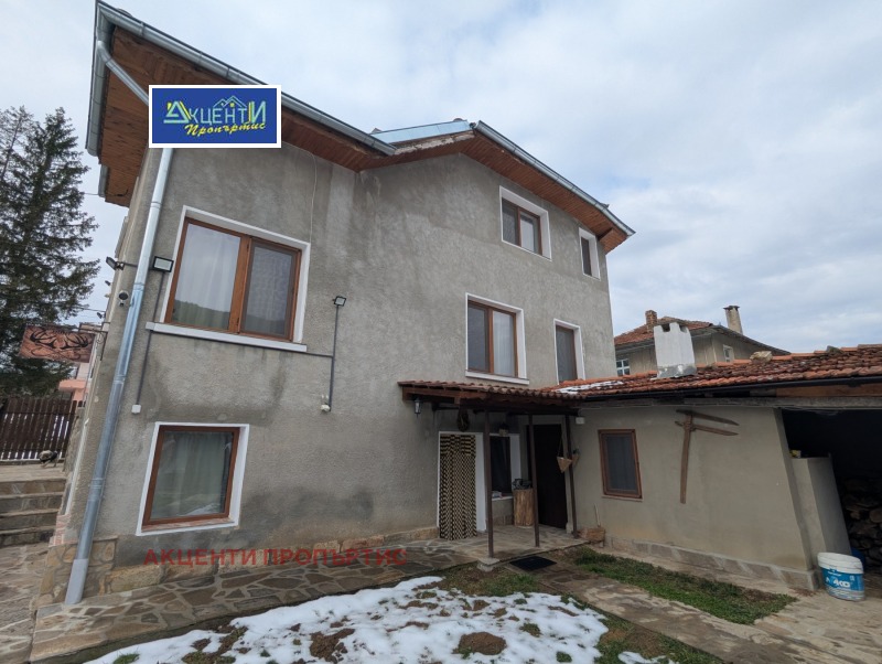 Продава КЪЩА, с. Тодювци, област Велико Търново, снимка 6 - Къщи - 53534155