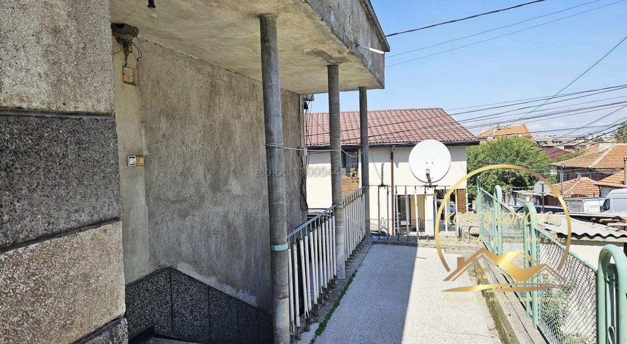 Продава КЪЩА, гр. Хасково, Македонски, снимка 5 - Къщи - 54134338