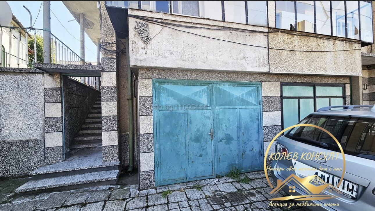 Продава КЪЩА, гр. Хасково, Македонски, снимка 3 - Къщи - 54134338