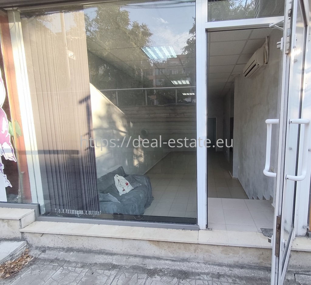 Продава МАГАЗИН, гр. Благоевград, Широк център, снимка 5 - Магазини - 55582191