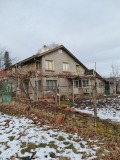 Продава КЪЩА, с. Лисец, област Ловеч, снимка 1 - Къщи - 43832524