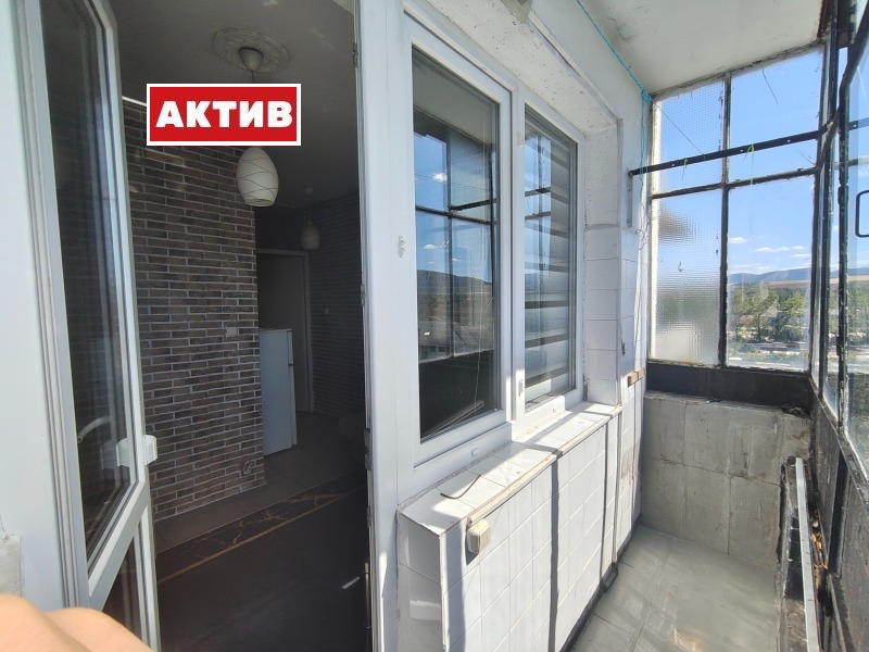 Продава 1-СТАЕН, гр. Търговище, Запад 2, снимка 4 - Апартаменти - 52740804