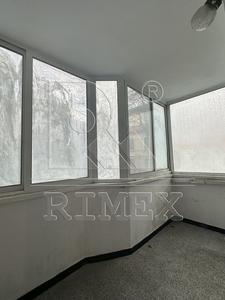 For Sale  2 bedroom Plovdiv , Tsentar , 105 sq.m | 92343538 - image [8]