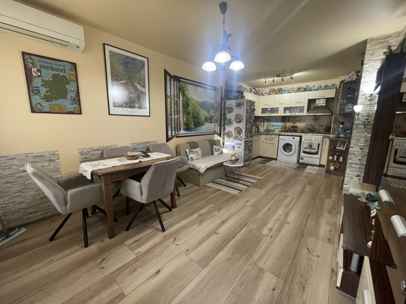 На продаж  2 спальні Варна , Възраждане 3 , 78 кв.м | 73911470