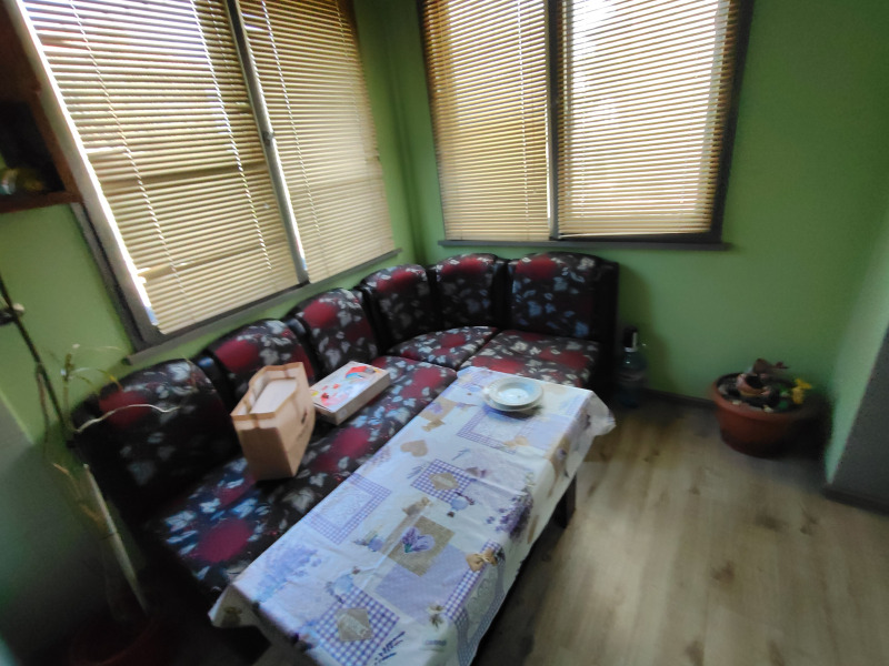 Продава  4-стаен град Варна , Галата , 100 кв.м | 77074430 - изображение [7]