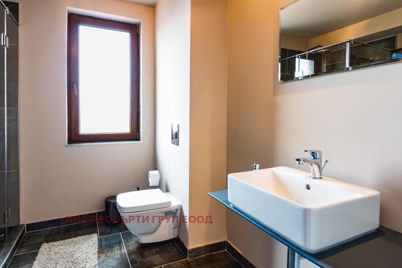 Te koop  3+ slaapkamer Burgas , Tsentar , 337 m² | 14620303 - afbeelding [9]
