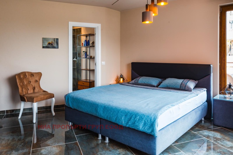Te koop  3+ slaapkamer Burgas , Tsentar , 337 m² | 14620303 - afbeelding [17]
