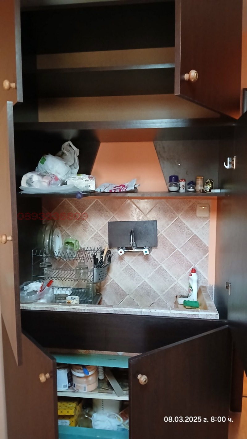 Продава АТЕЛИЕ, ТАВАН, гр. Русе, Дружба 3, снимка 8 - Апартаменти - 52779803