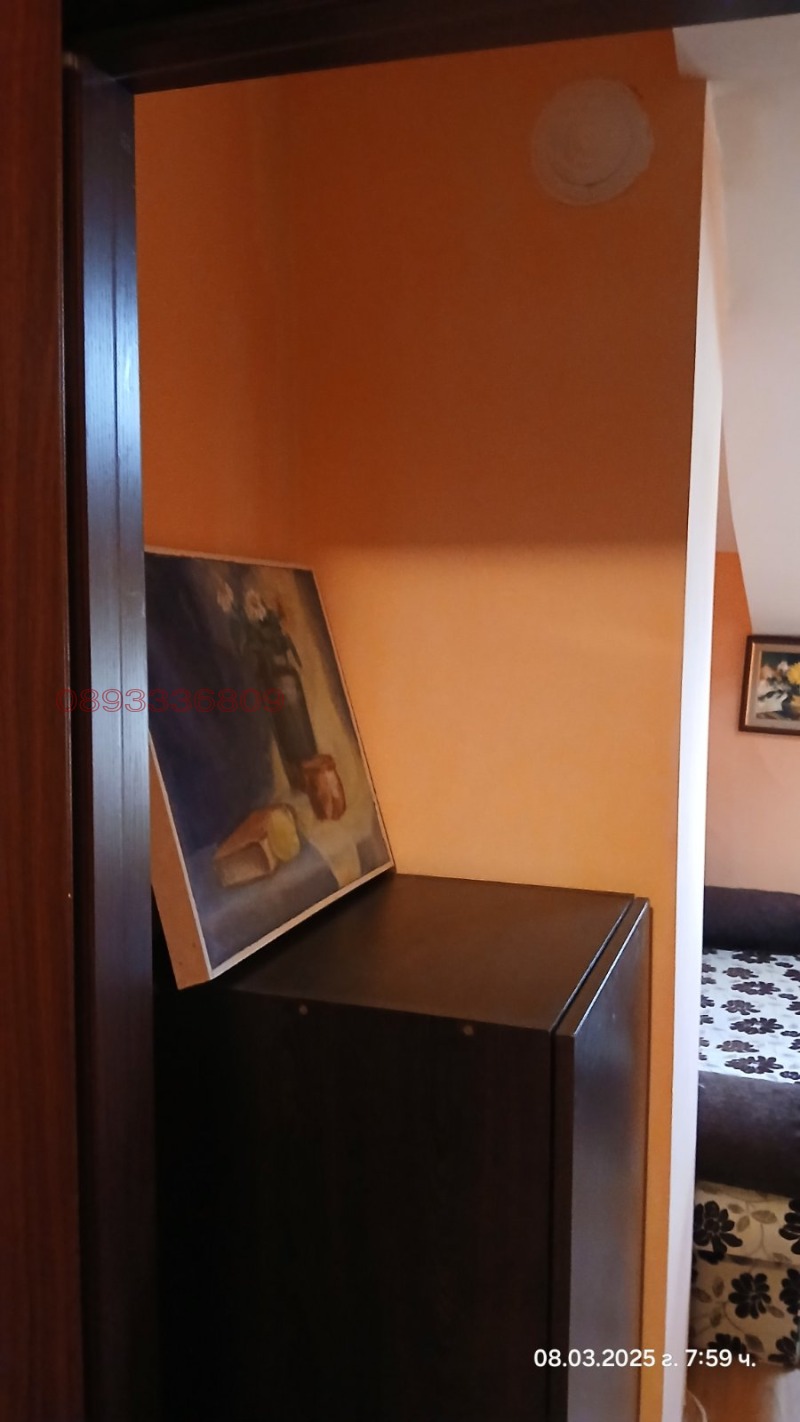 Продава АТЕЛИЕ, ТАВАН, гр. Русе, Дружба 3, снимка 9 - Апартаменти - 52779803