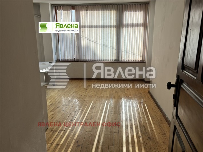 Продава КЪЩА, гр. София, Редута, снимка 7 - Къщи - 48524383