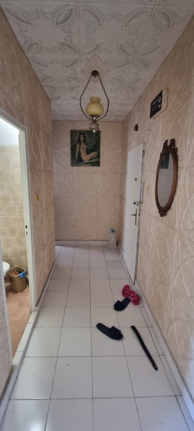 1 chambre Orel, Razgrad 2