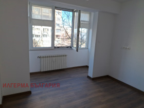 2 bedroom Sveta Troitsa, Sofia 7