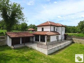 Haus Manoja, region Gabrovo