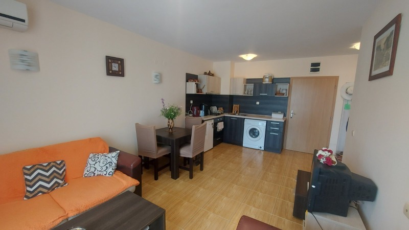 In vendita  1 camera da letto regione Burgas , Sveti Vlas , 67 mq | 66419009 - Immagine [2]