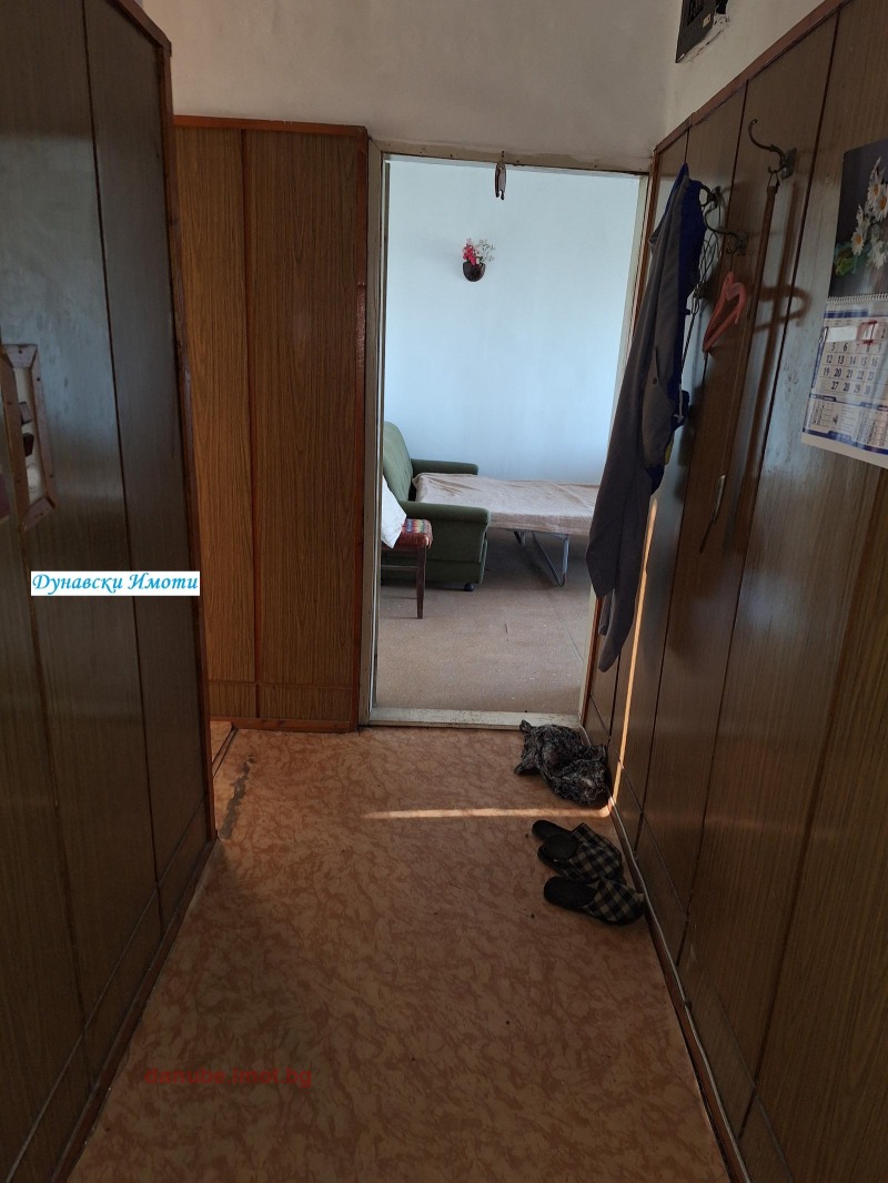 De vânzare  1 dormitor Ruse , Ciarodeica - Iug , 64 mp | 81850224 - imagine [2]