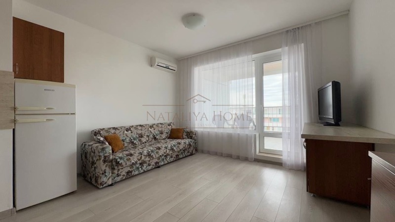 Til salgs  1 soverom Burgas , Sarafovo , 56 kvm | 70954302 - bilde [2]