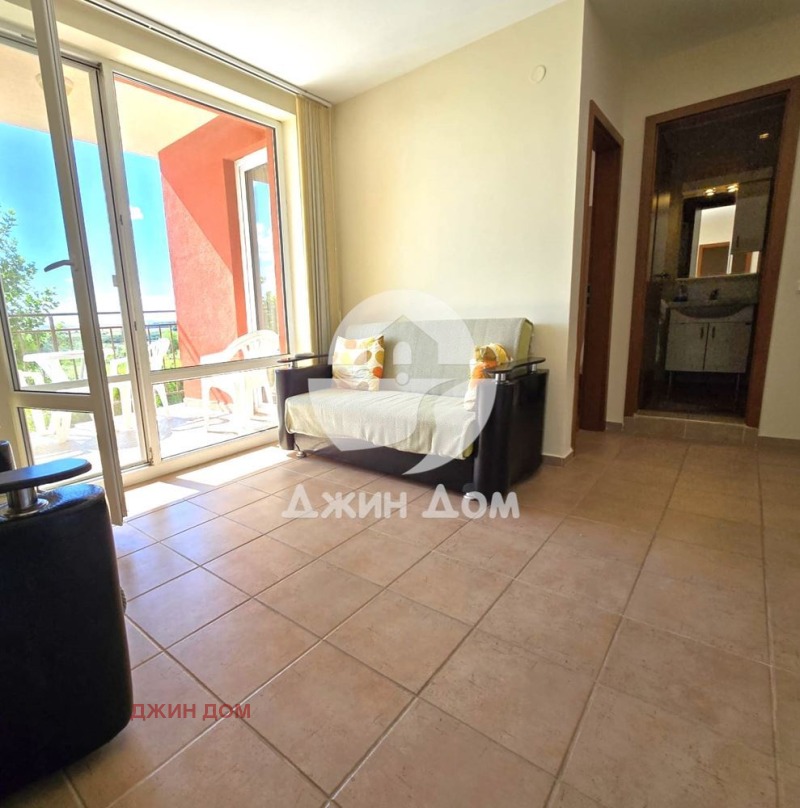 Продава  3-стаен, област Бургас, к.к. Слънчев бряг • 75 000 € • ID 52130581 — holmes.bg - [1] 