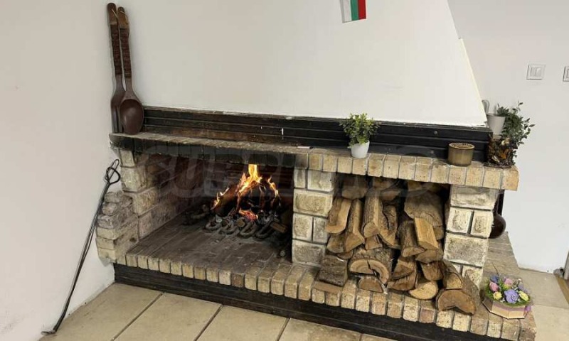 Продава КЪЩА, с. Крушари, област Добрич, снимка 4 - Къщи - 52664946