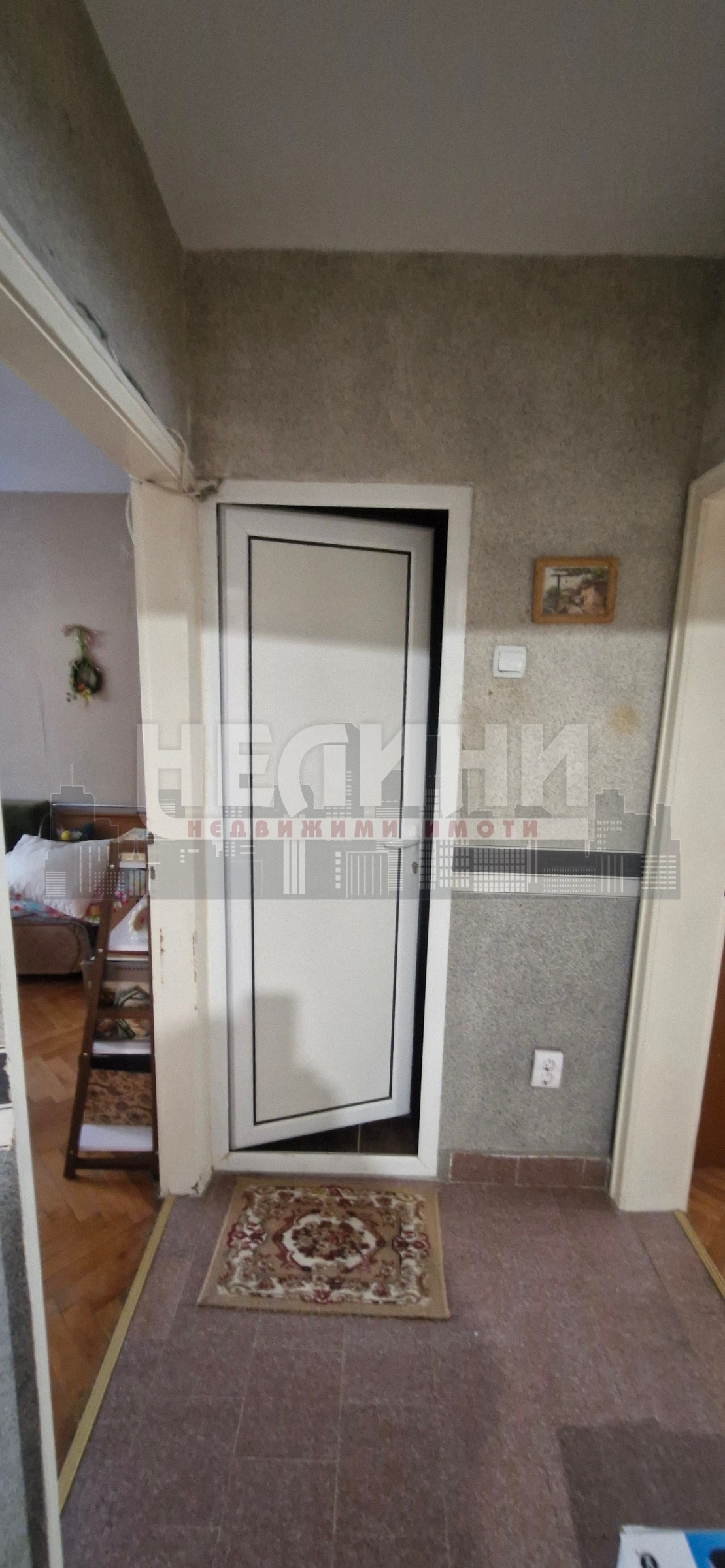 Продава 3-СТАЕН, гр. Русе, Възраждане, снимка 5 - Апартаменти - 54351240