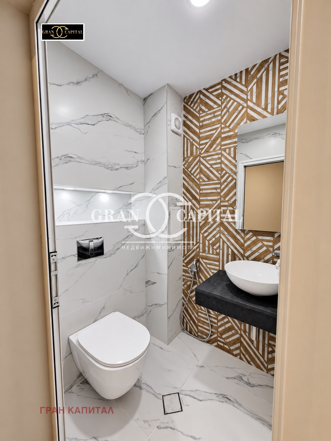 Продава 3-СТАЕН, гр. Варна, Централна поща, снимка 6 - Апартаменти - 56202329