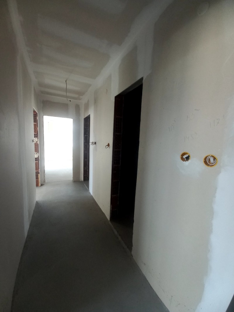 In vendita  2 camere da letto Stara Zagora , Tri chuchura - sever , 104 mq | 12213766 - Immagine [2]