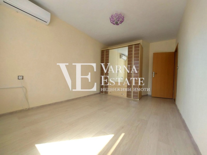 En venta  2 dormitorios Varna , Sportna zala , 80 metros cuadrados | 13600510 - imagen [8]
