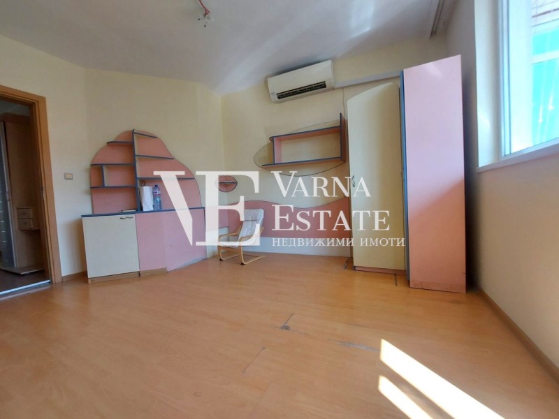 En venta  2 dormitorios Varna , Sportna zala , 80 metros cuadrados | 13600510 - imagen [12]