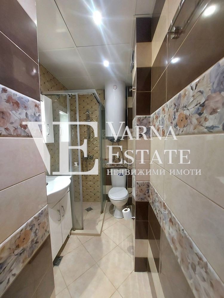 En venta  2 dormitorios Varna , Sportna zala , 80 metros cuadrados | 13600510 - imagen [15]