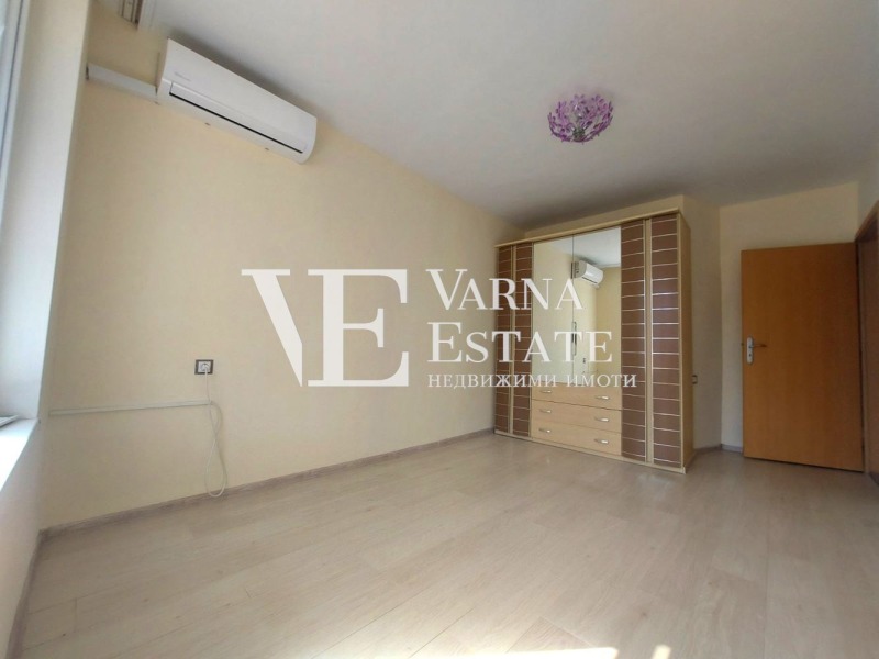 En venta  2 dormitorios Varna , Sportna zala , 80 metros cuadrados | 13600510 - imagen [7]