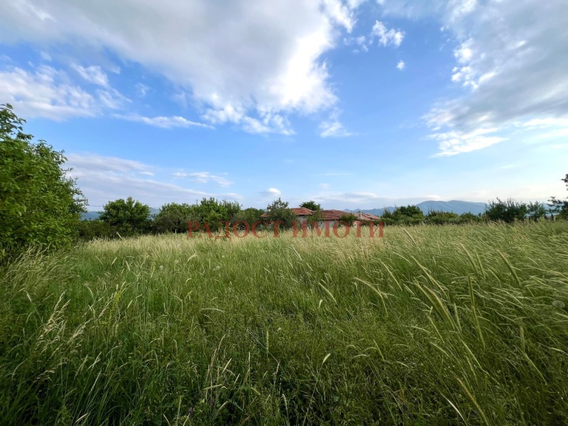 Продава  Парцел област Пловдив , с. Искра , 1400 кв.м | 22617715