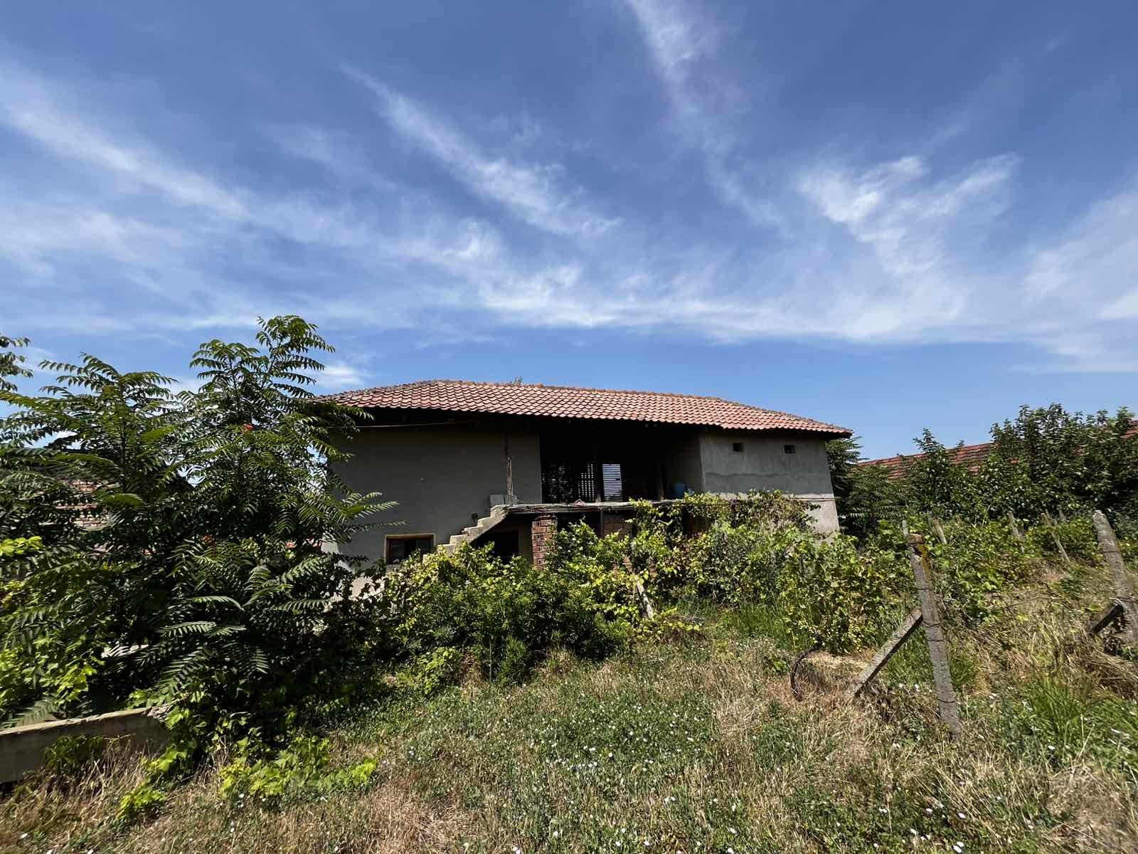 Продава КЪЩА, с. Брегаре, област Плевен