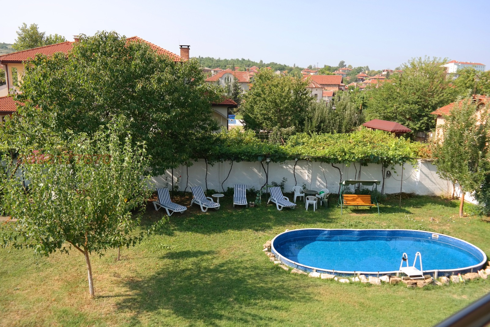 Продава КЪЩА, гр. Луковит, област Ловеч, снимка 2 - Къщи - 55530481